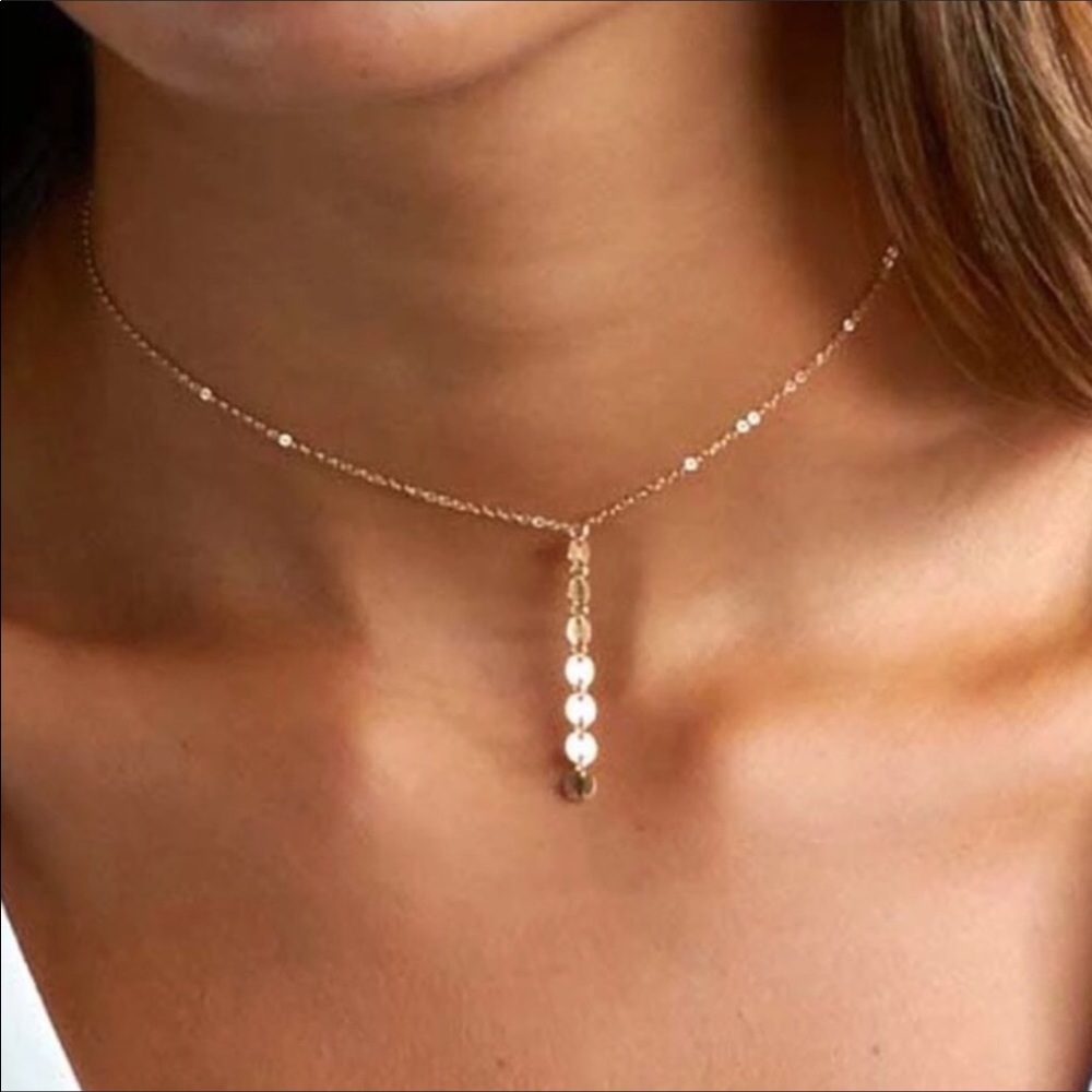 ⚪️Silver Round Disk Choker - Picture 1 of 2